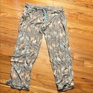Munki Munki giraffe pattern pajama pants- size large